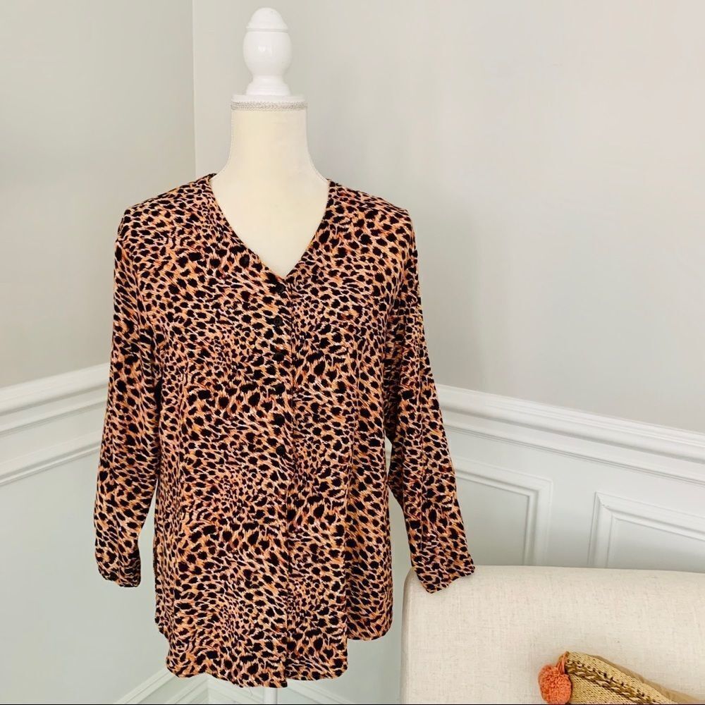 Vintage Leopard Print Button Up Size Medium - Picture 4 of 11